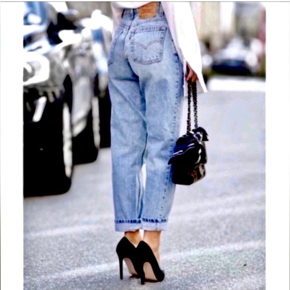 Levi’s | 90s 550 Jeans, Straight Tapered Relaxed Mom Jean - Picture 6 of 7